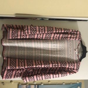 Super cute cardigan!